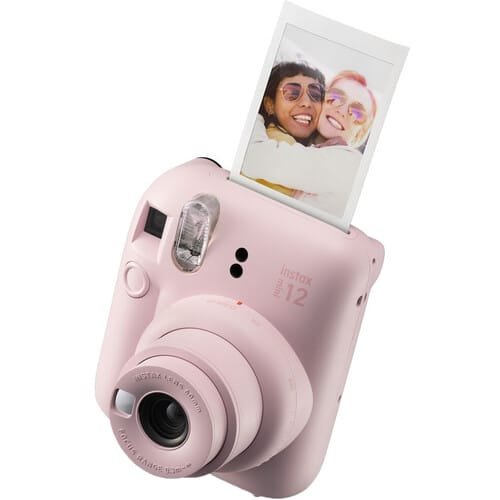 1677725136_1753961 Fuji INSTAX mini 12 camera