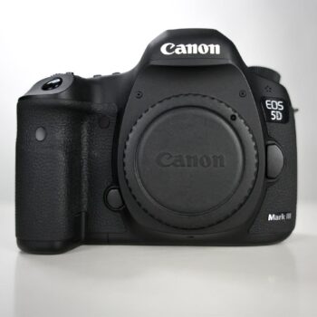 camera canon 5D mark iii (used)