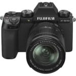 FUJIFILM X-S10 with 18-55mm Lens
